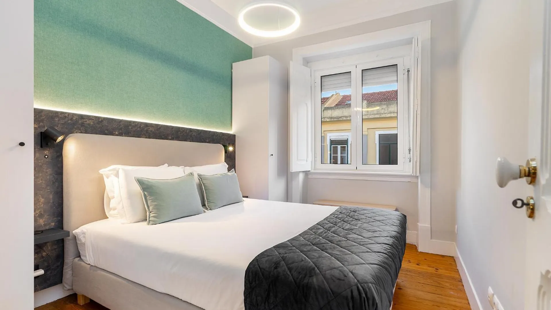 Whome Urban Oasis Haven With Ac, Patio & Washer Lisbon 0*,  Portugal